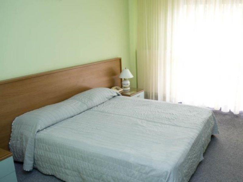 טימישוארה Hotel Reghina מראה חיצוני תמונה