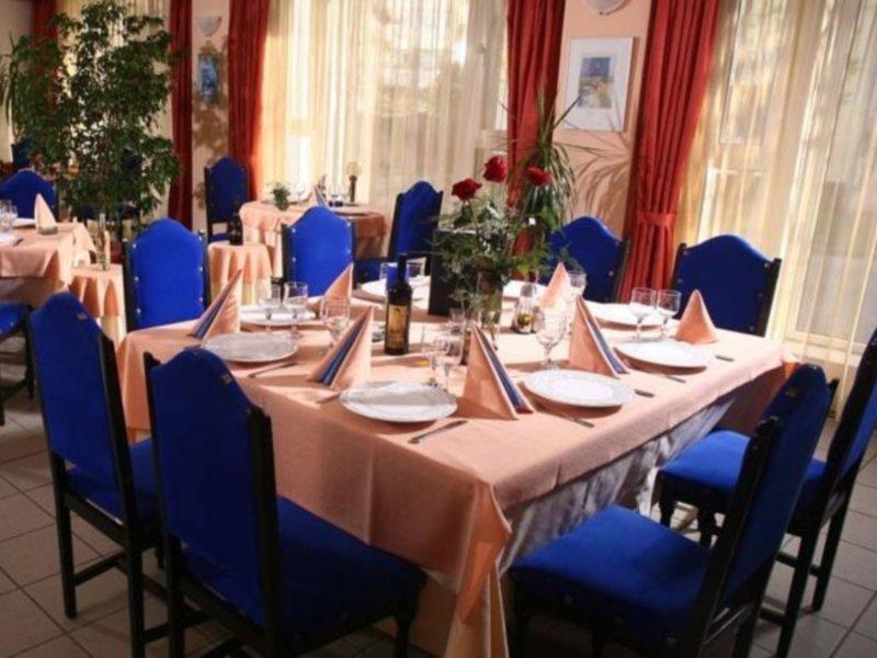 טימישוארה Hotel Reghina מראה חיצוני תמונה