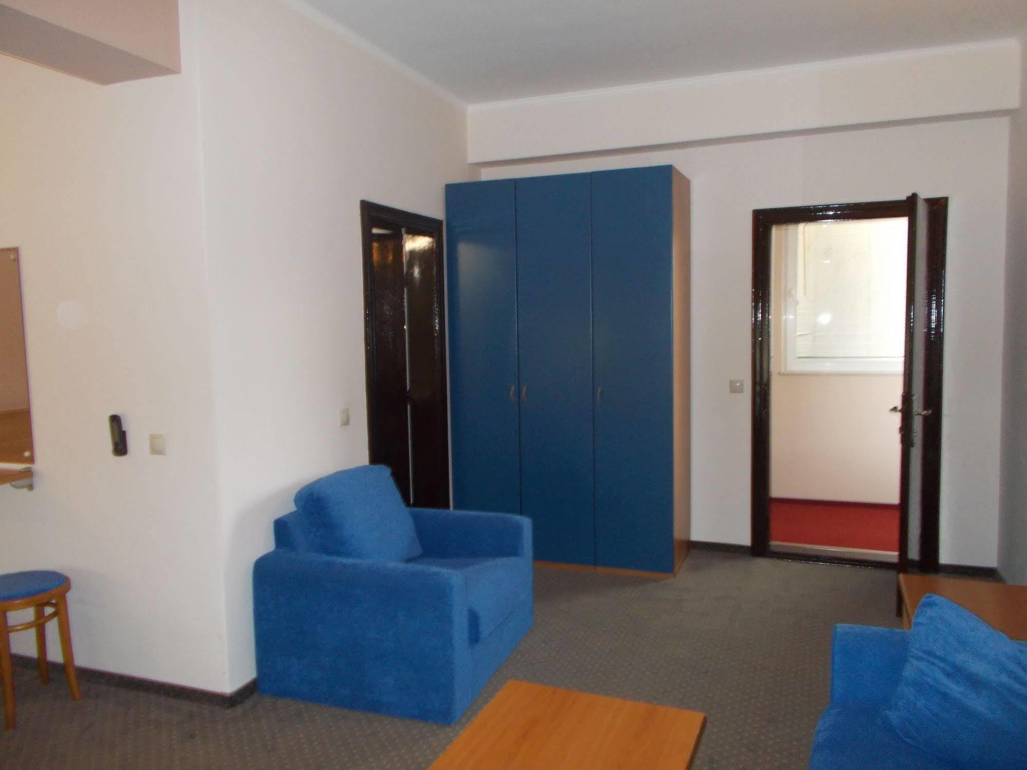 טימישוארה Hotel Reghina מראה חיצוני תמונה