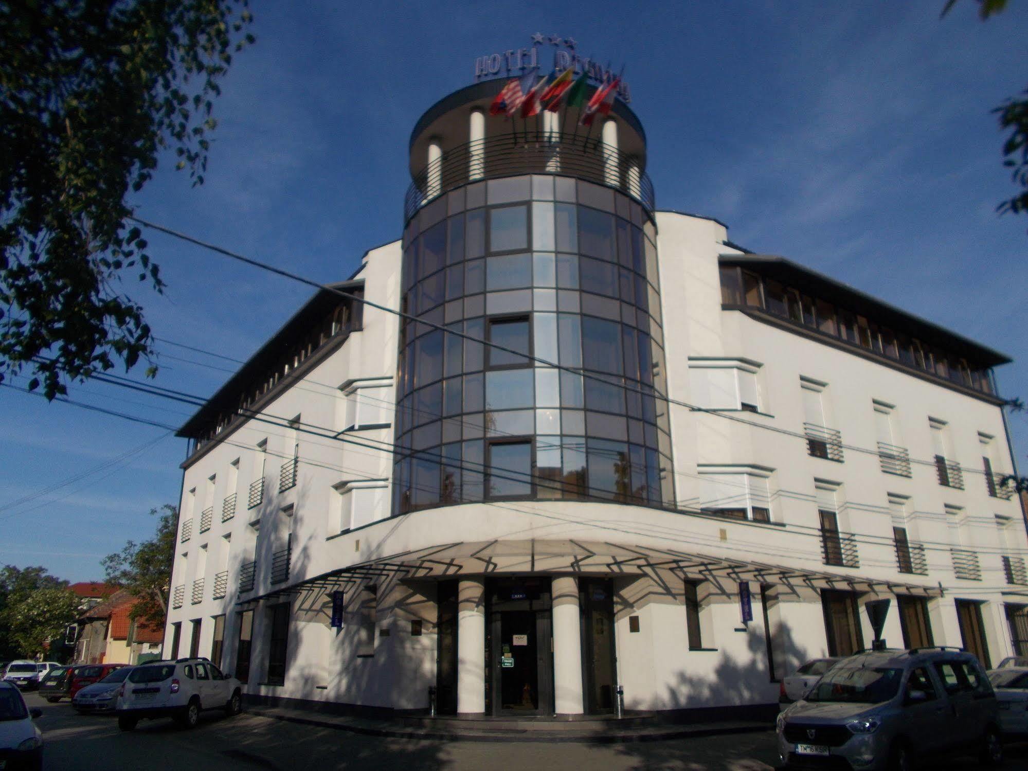 טימישוארה Hotel Reghina מראה חיצוני תמונה
